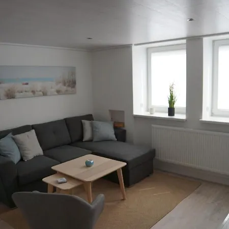 Nordlicht - Moderne Im Souterrain Lejlighed