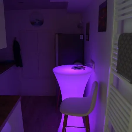 Nordlicht - Moderne Im Souterrain Büdelsdorf