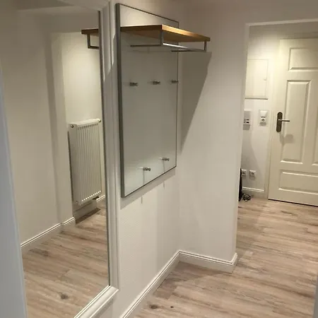 Nordlicht - Moderne Im Souterrain Lejlighed *